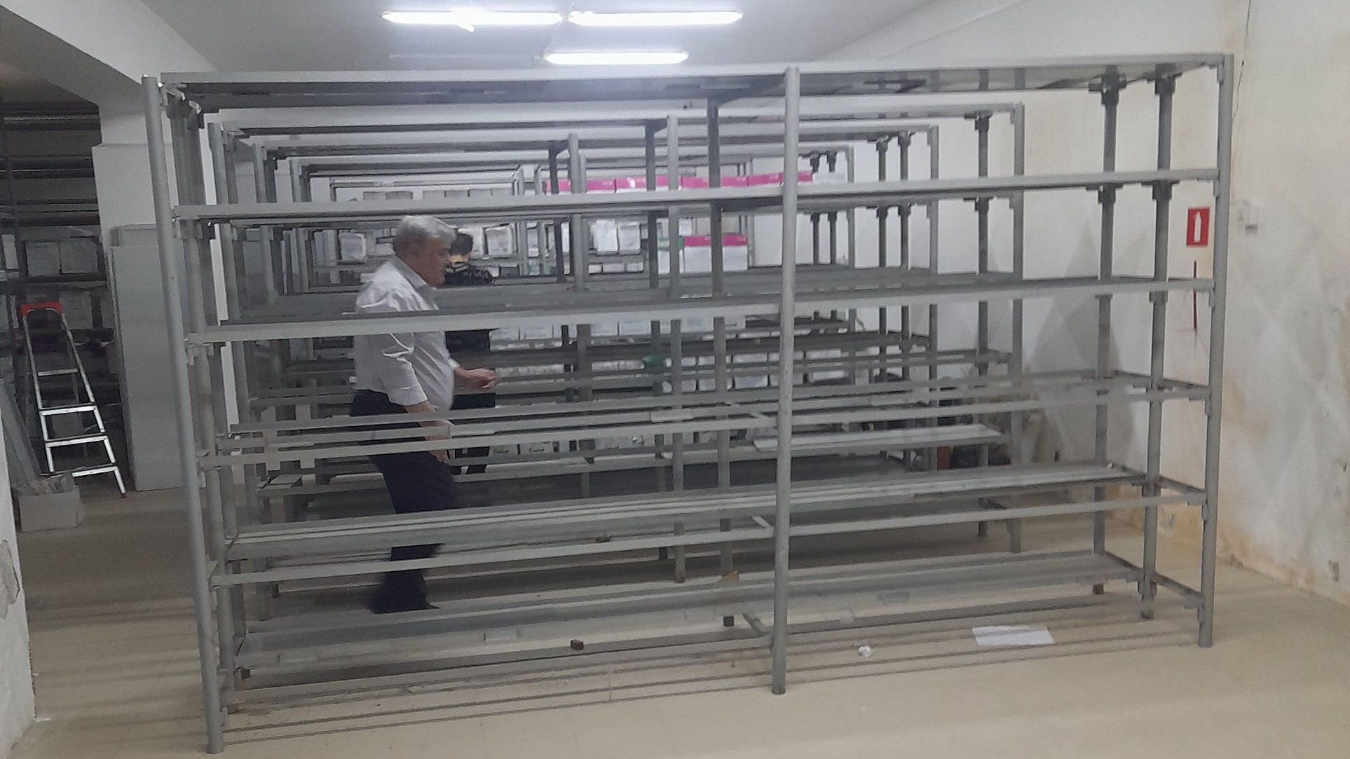 Архивы и хранилища